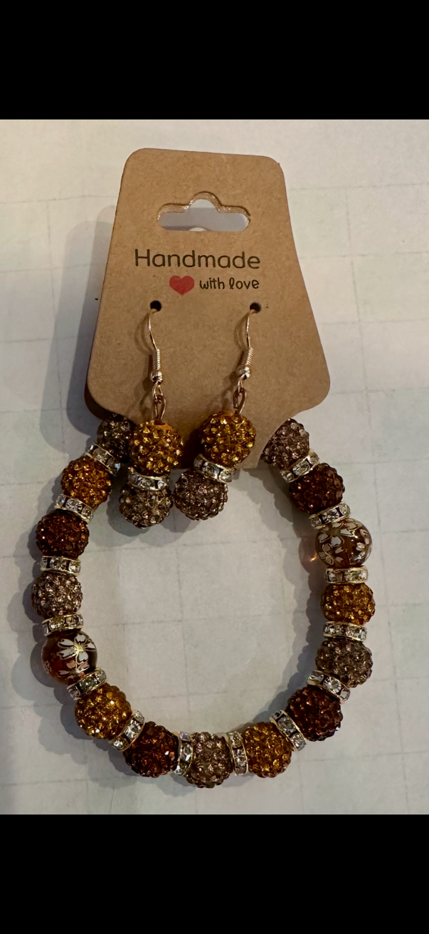 Beautiful Bracelet/Earring Set